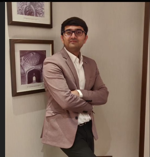 Dr Vikash Chaturvedi